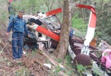 हादसाः हर्षिल जा रहा हेलीकॉप्टर हुआ क्रैश, छह की मौत